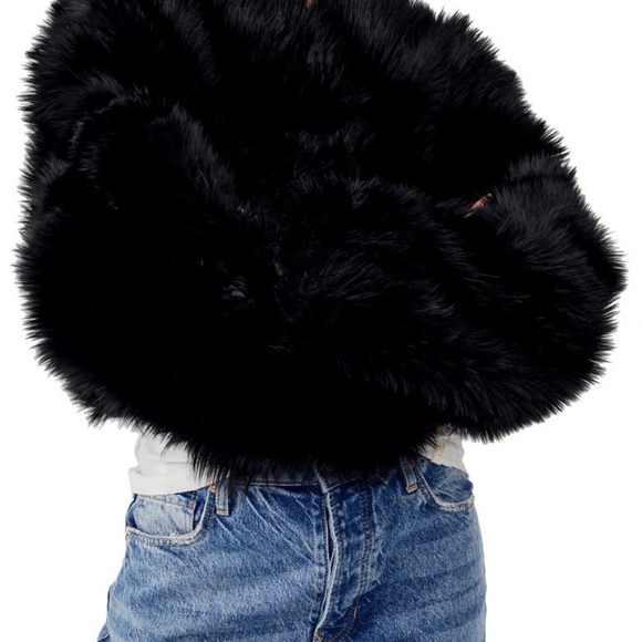Free People All Night Faux Fur Jacket in Black, Women’s Size Medium NWT - Picture 5 of 14